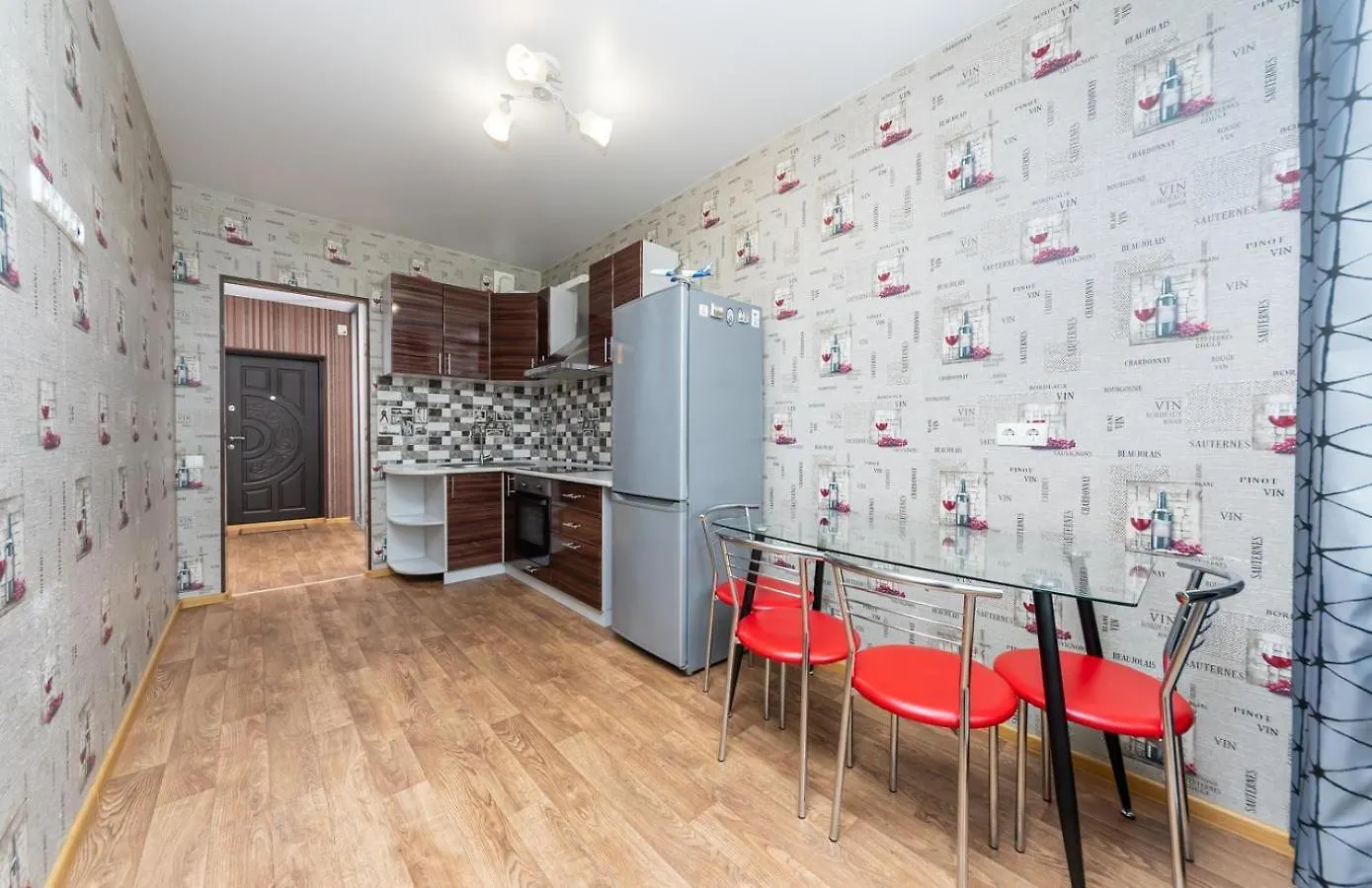 Apartment On Draghomanova 2A Kyiv
