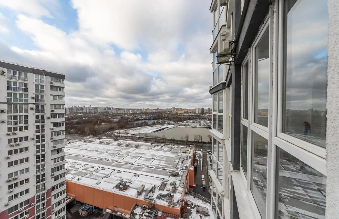 Apartment On Draghomanova 2A Kiev Oekraïne