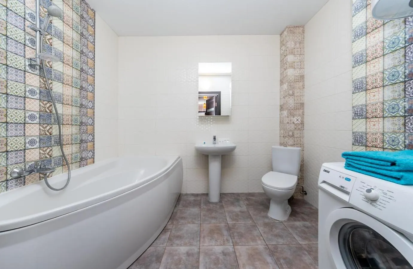 Apartment On Draghomanova 2A Киев 0*,